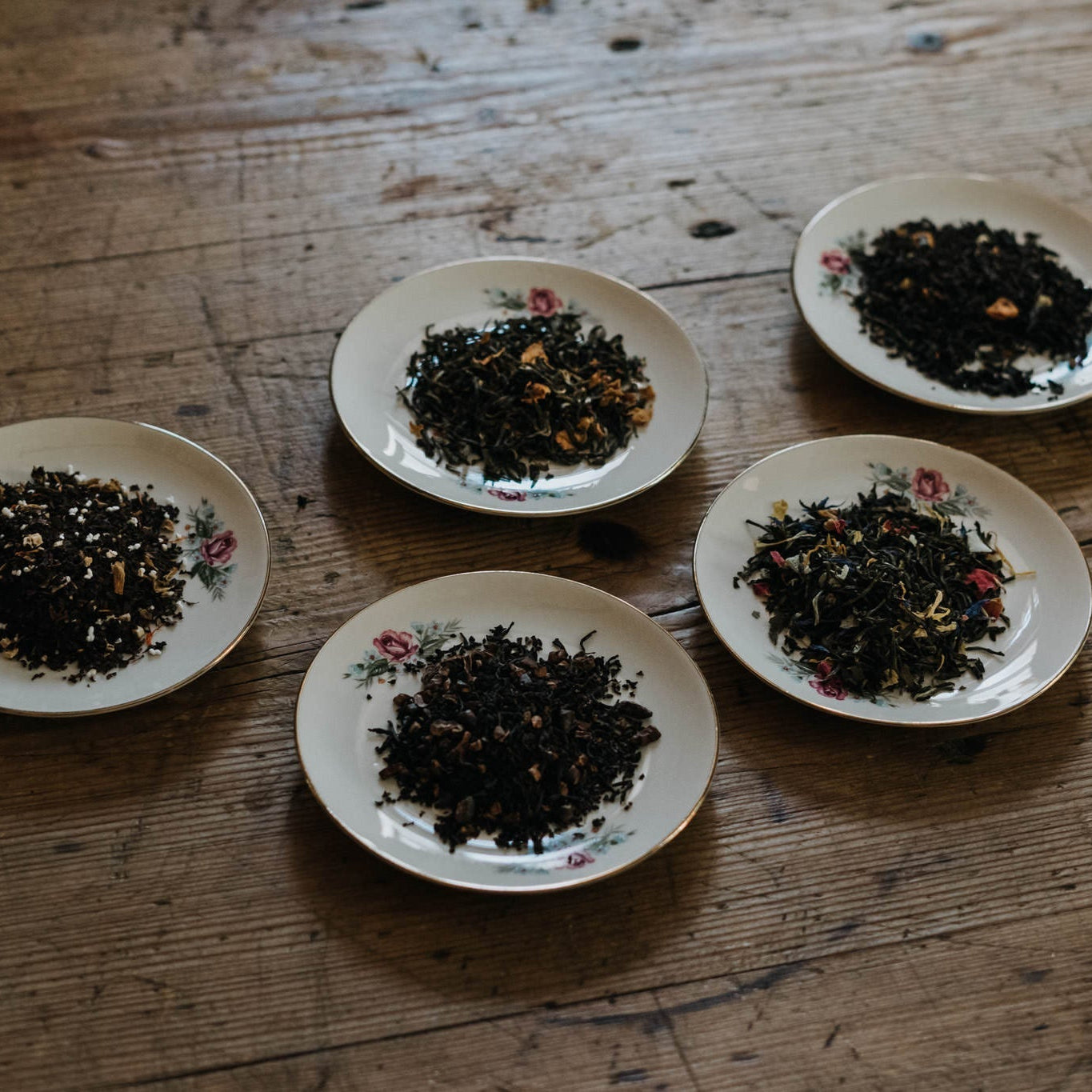 Che cos’è il tè? Guida alle sei famiglie