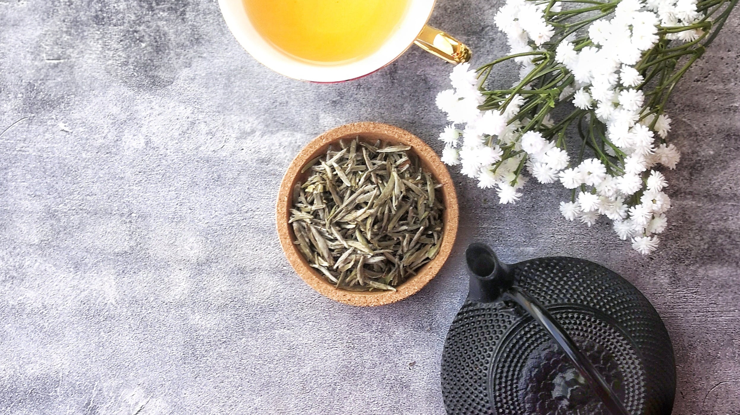 Il tè bianco, caratteristiche e proprietà